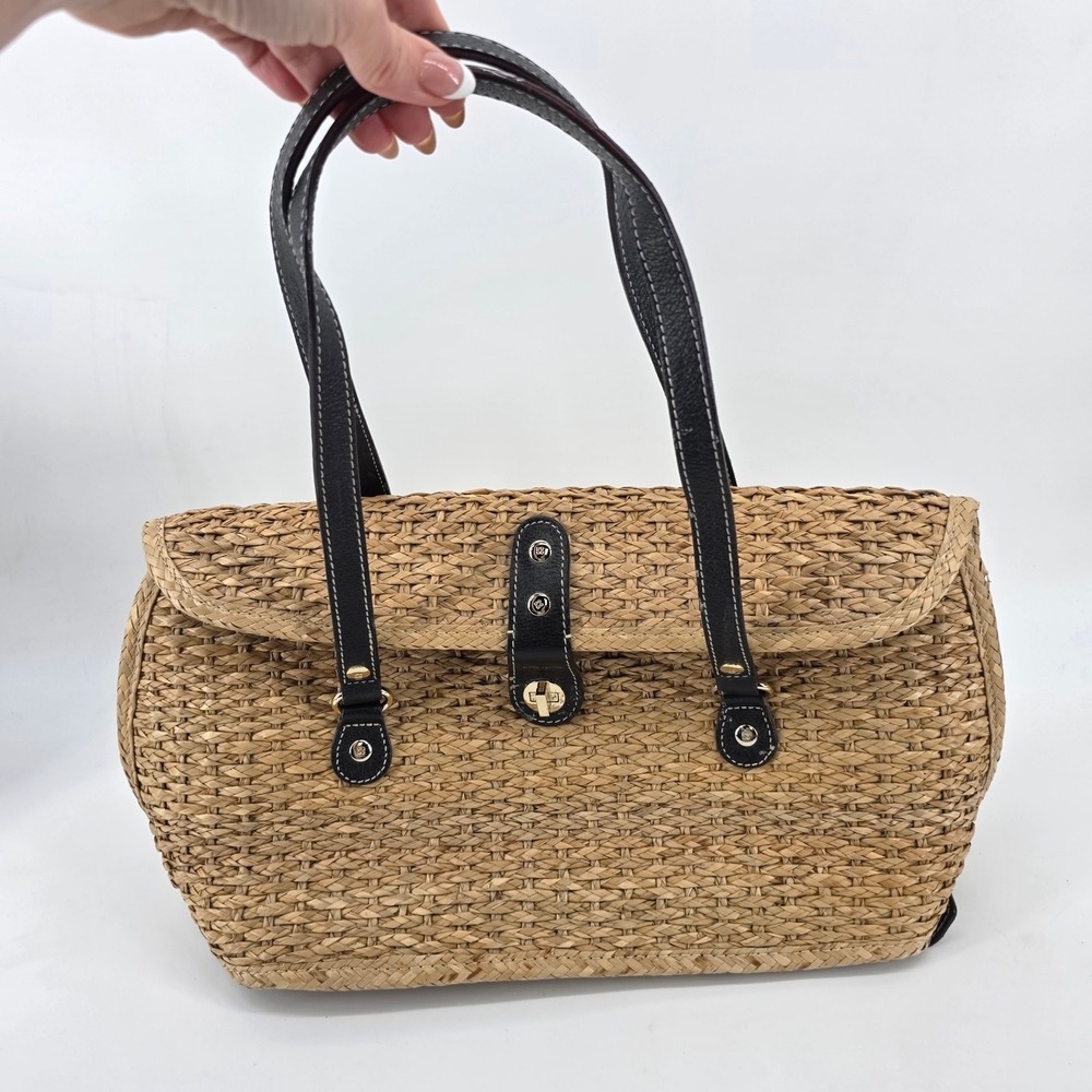 Kate Spade New York Woven Straw Shoulder Bag Tan Black Leather Trim Turnlock - Picture 1 of 12